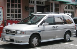 nissan prairie joy 1996 год