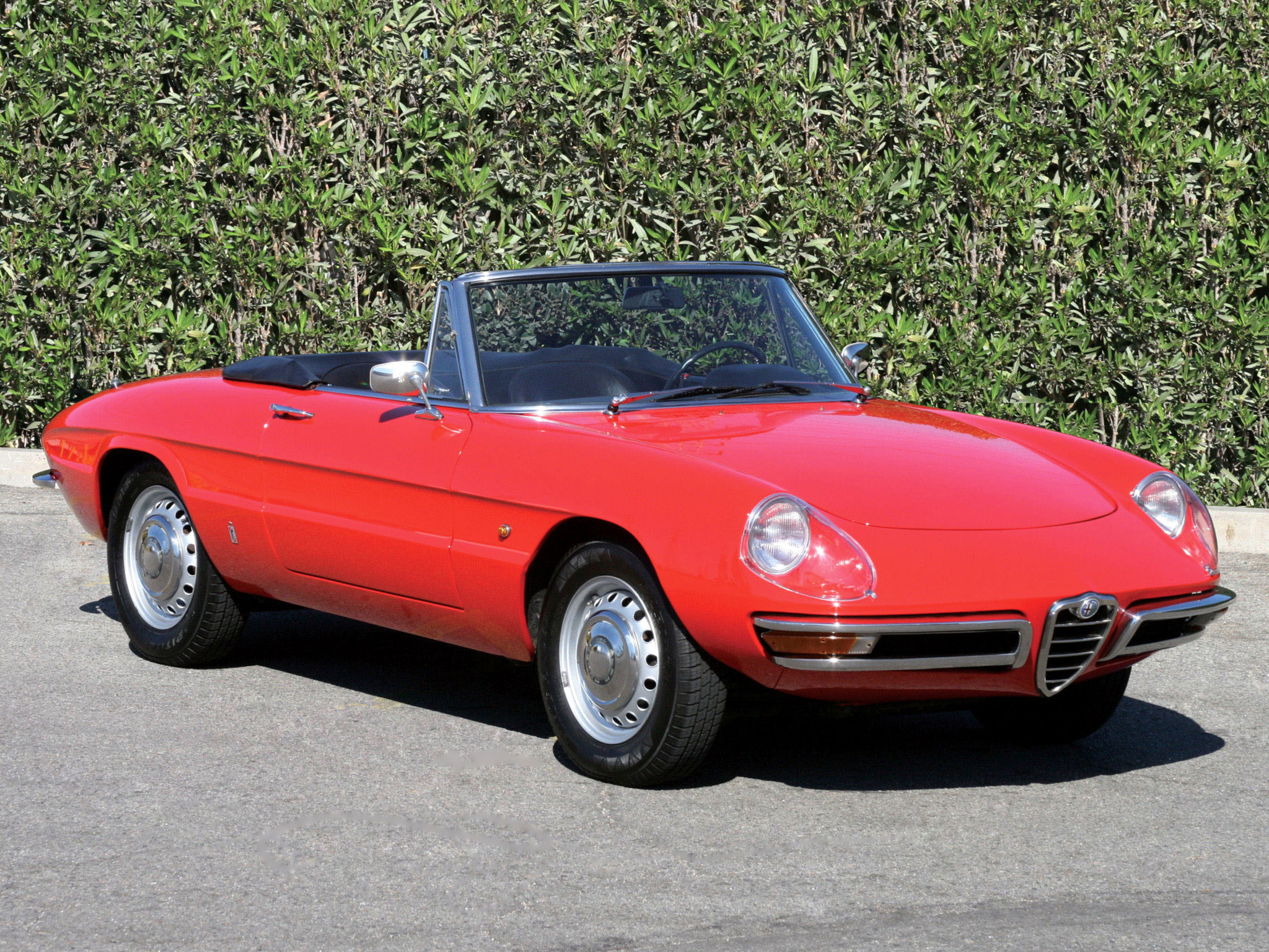 Шины и диски для Alfa Romeo Spider 1966, размер колёс на Альфа Ромео  Спайдер 1966