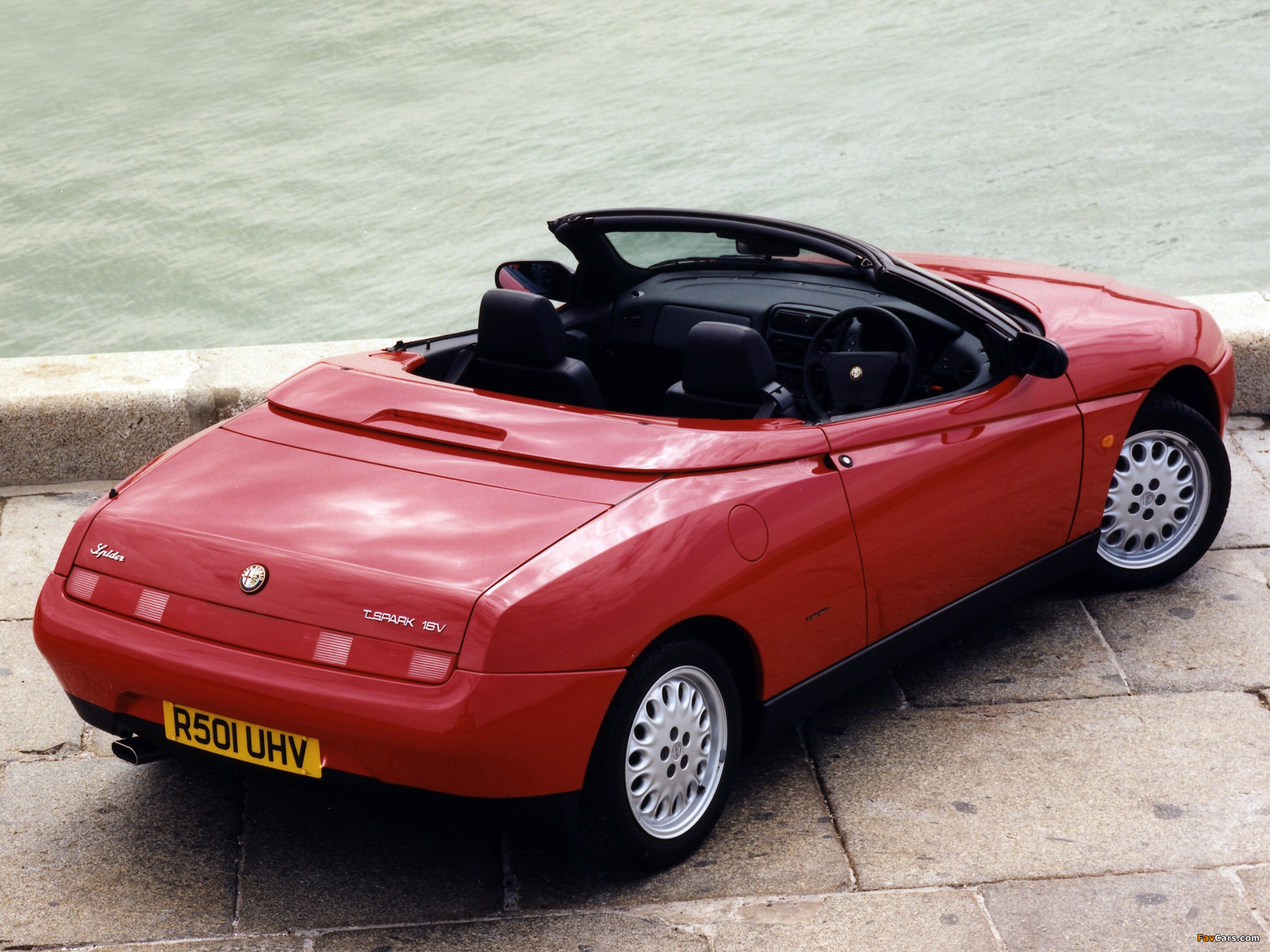 Шины и диски для Alfa Romeo Spider 1998 2.0 T-Spark, размер колёс на Альфа  Ромео Спайдер 2.0 T-Spark