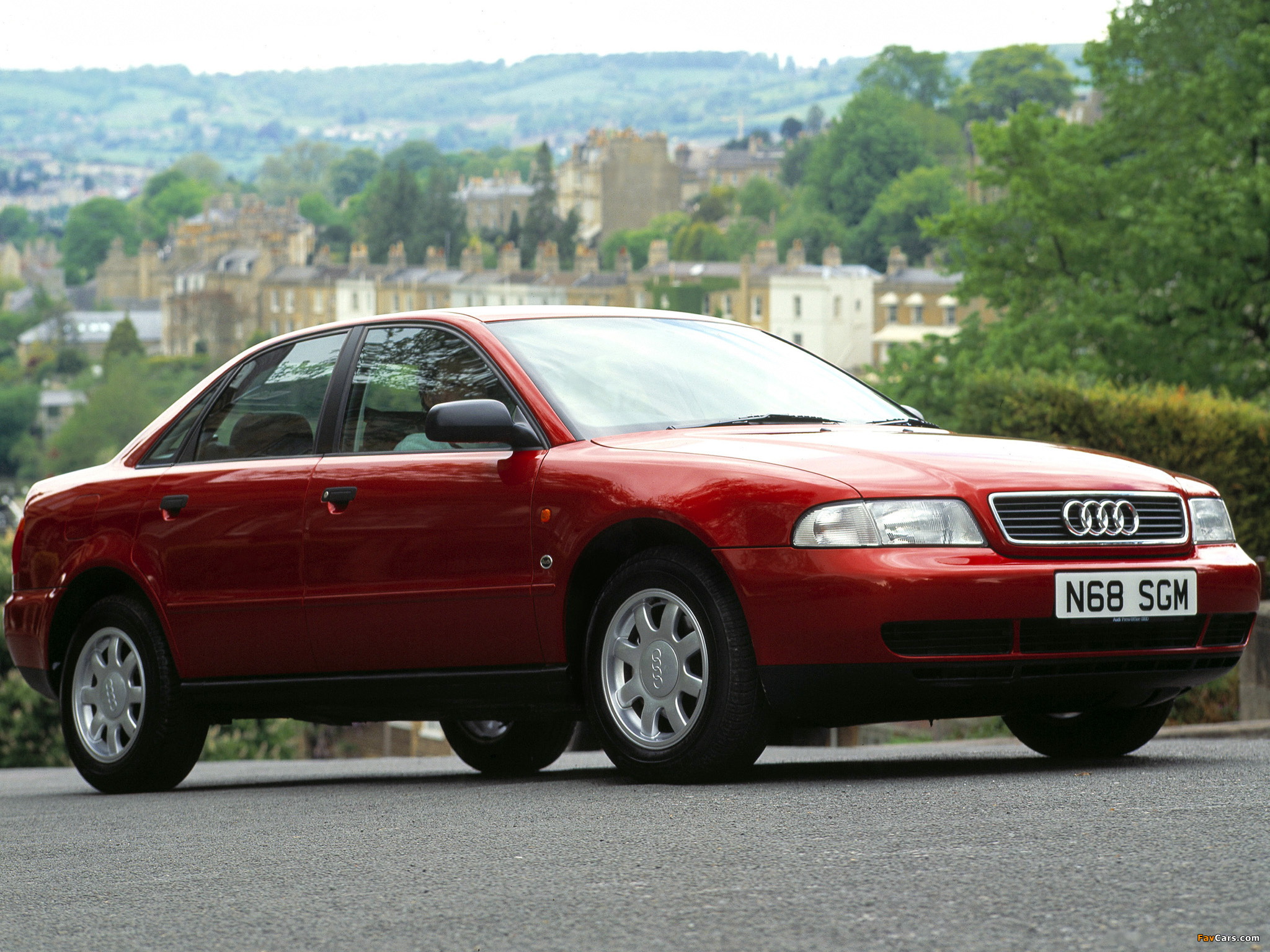 Ауди первого поколения. Audi a4 b5 1996. Audi a4 b5 1994. Ауди с4 1994. Audi a4 b5.
