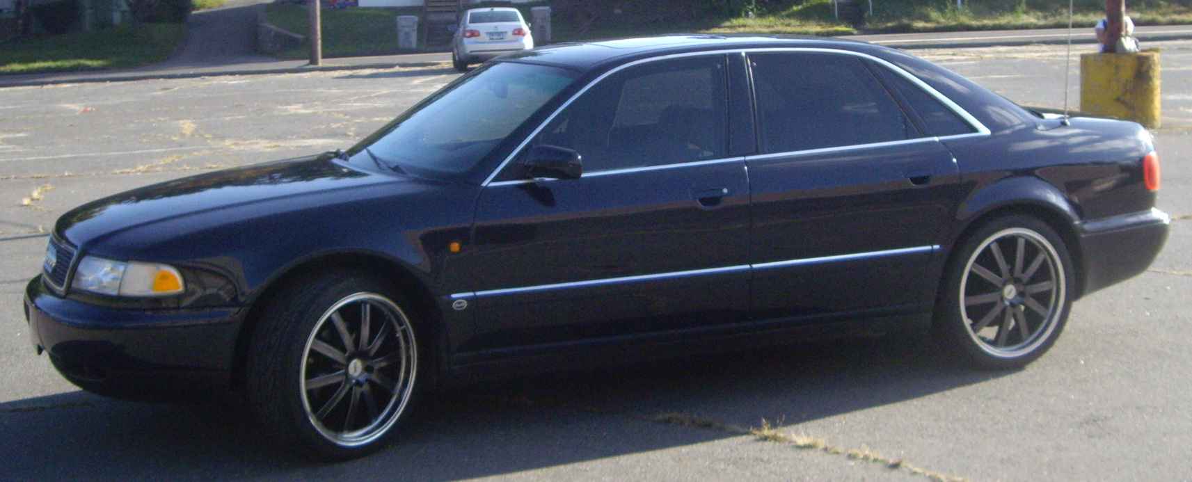 Шины и диски для Audi A8 1997, размер колёс на Ауди А8 1997