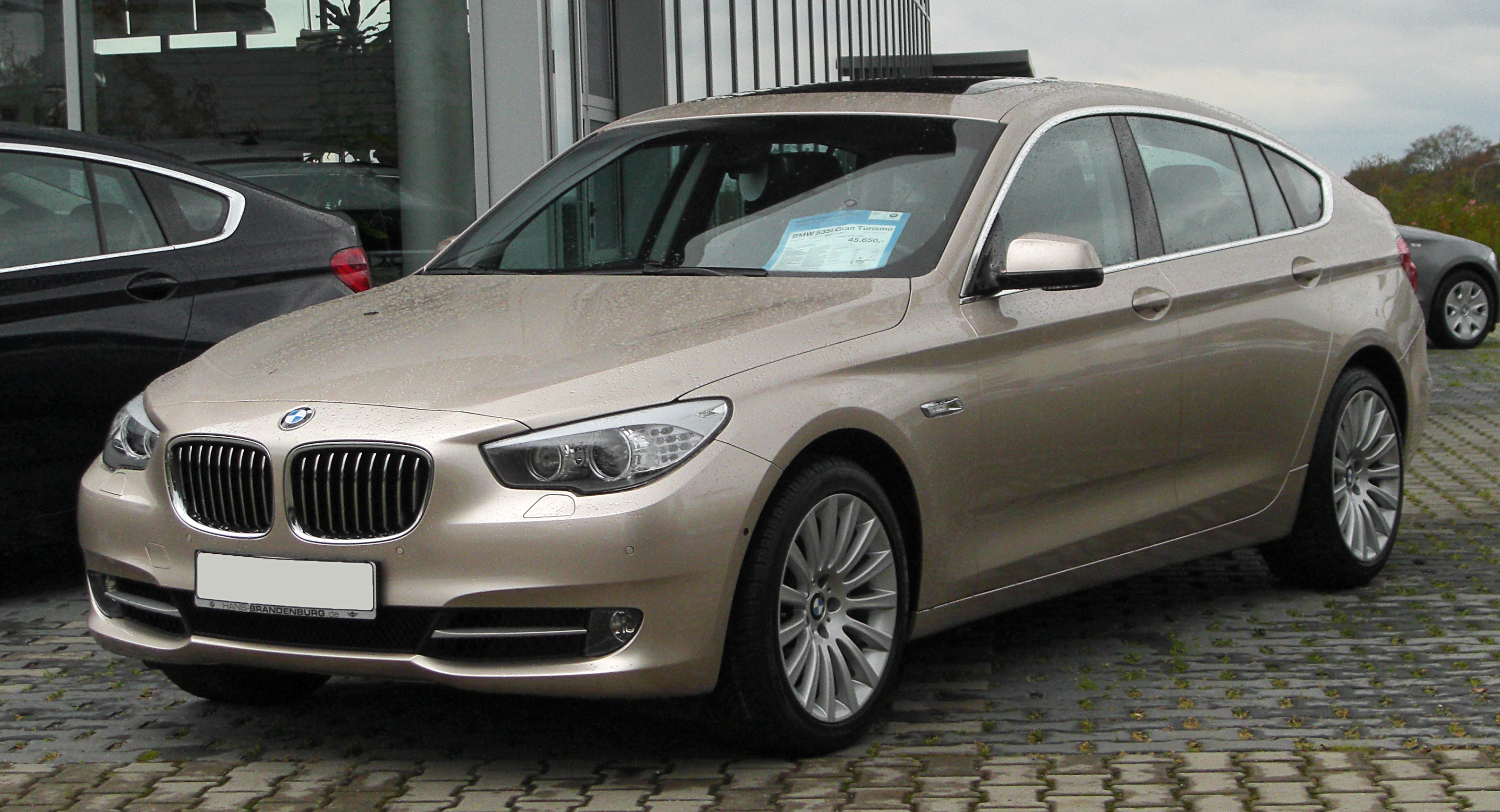 Шины и диски для BMW 5 GT (F07) 2011, размер колёс на БМВ 5 ГТ (Ф07) 2011