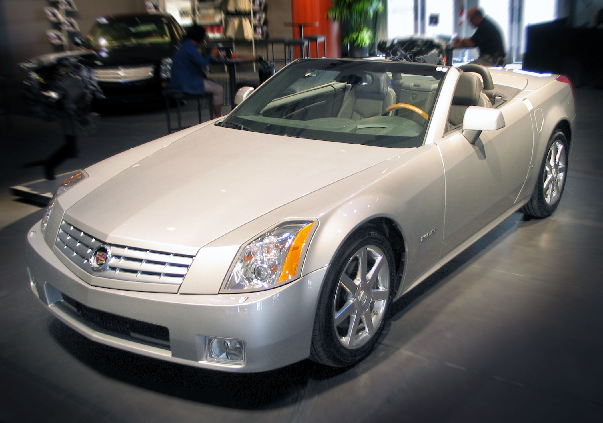 Размер колёс на Cadillac XLR 2006 Подбор шин на Cadillac XLR 2006