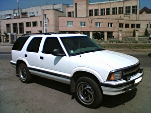 Подбор шин на Chevrolet Blazer 1996