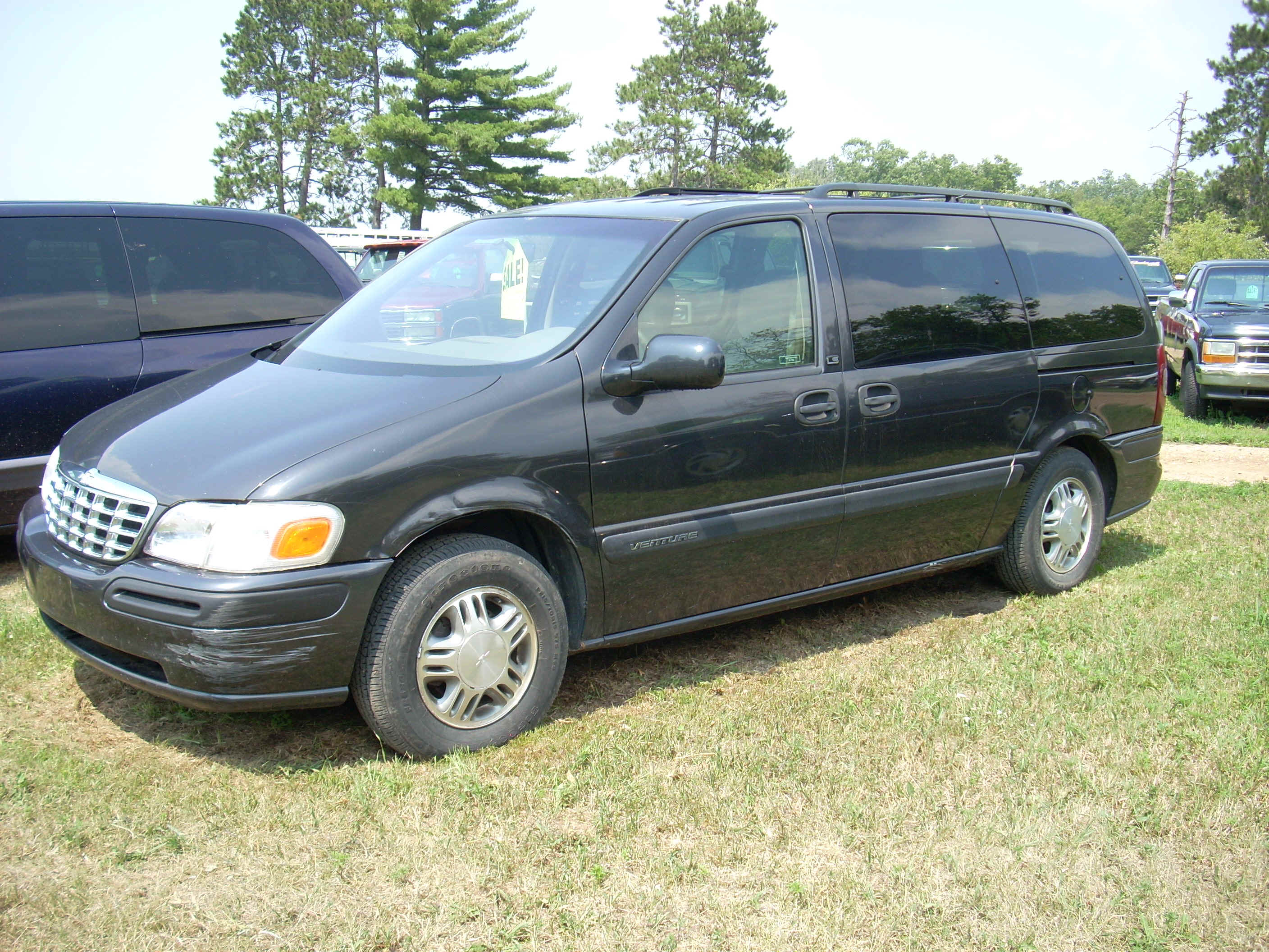 Шины и диски для Chevrolet Venture 1998, размер колёс на Шевроле Вентуре  1998