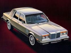 Размер колёс на Chrysler Fifth Avenue 1987 Подбор шин на Chrysler Fifth Avenue 1987