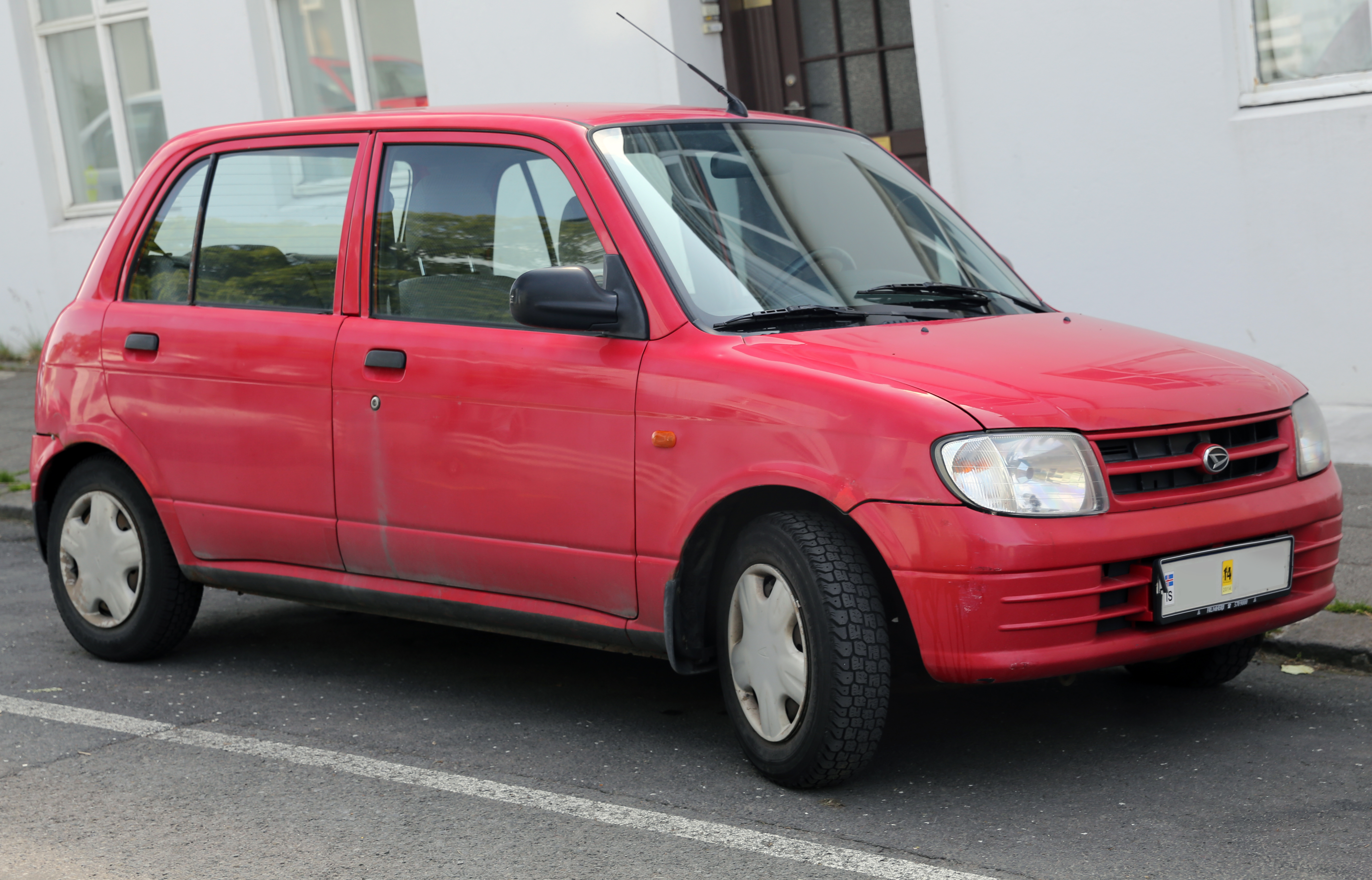 Шины и диски для Daihatsu Cuore 1999, размер колёс на Даихатсу Суоре 1999