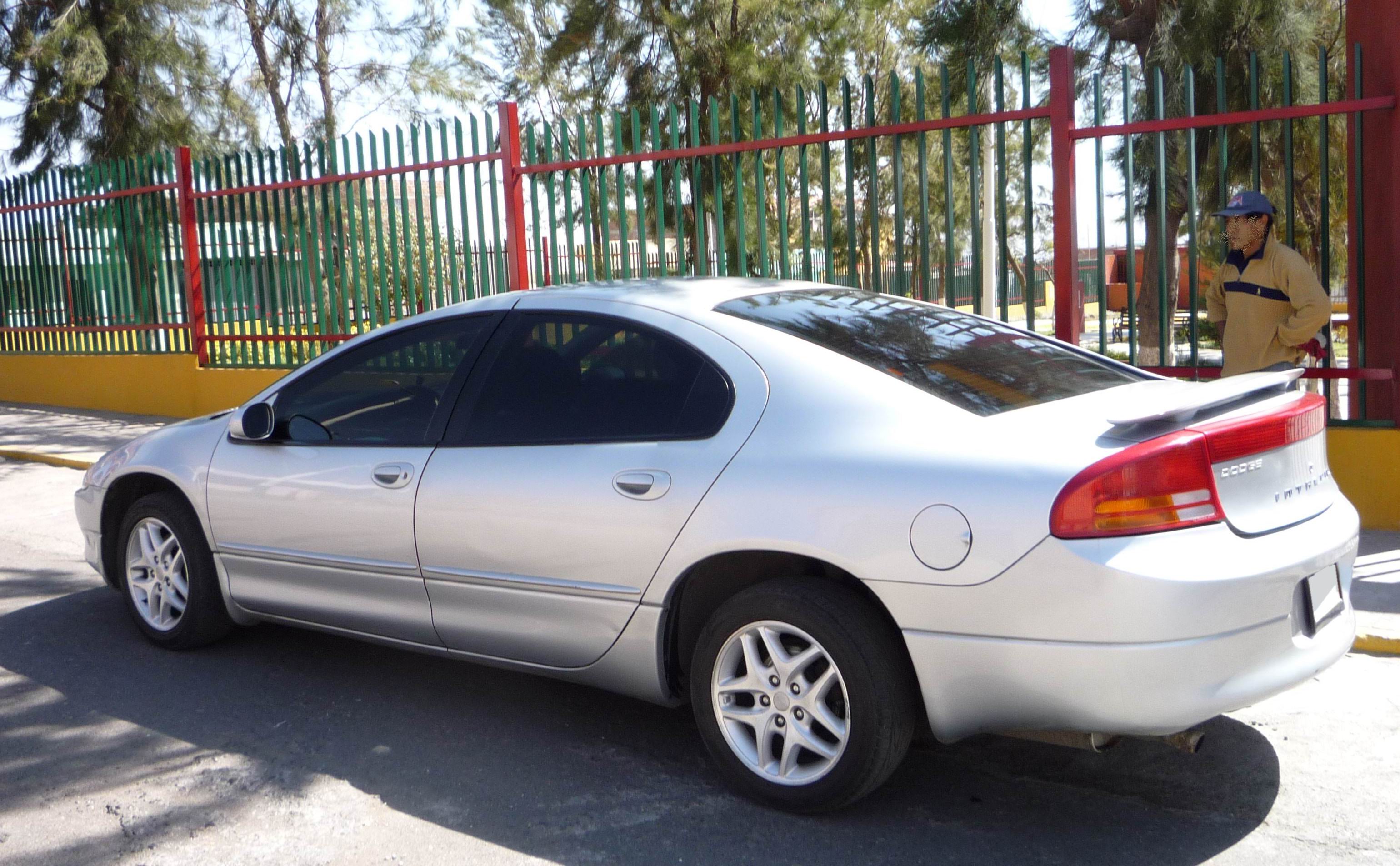 Шины и диски для Dodge Intrepid 2002, размер колёс на Додге Интрепид 2002