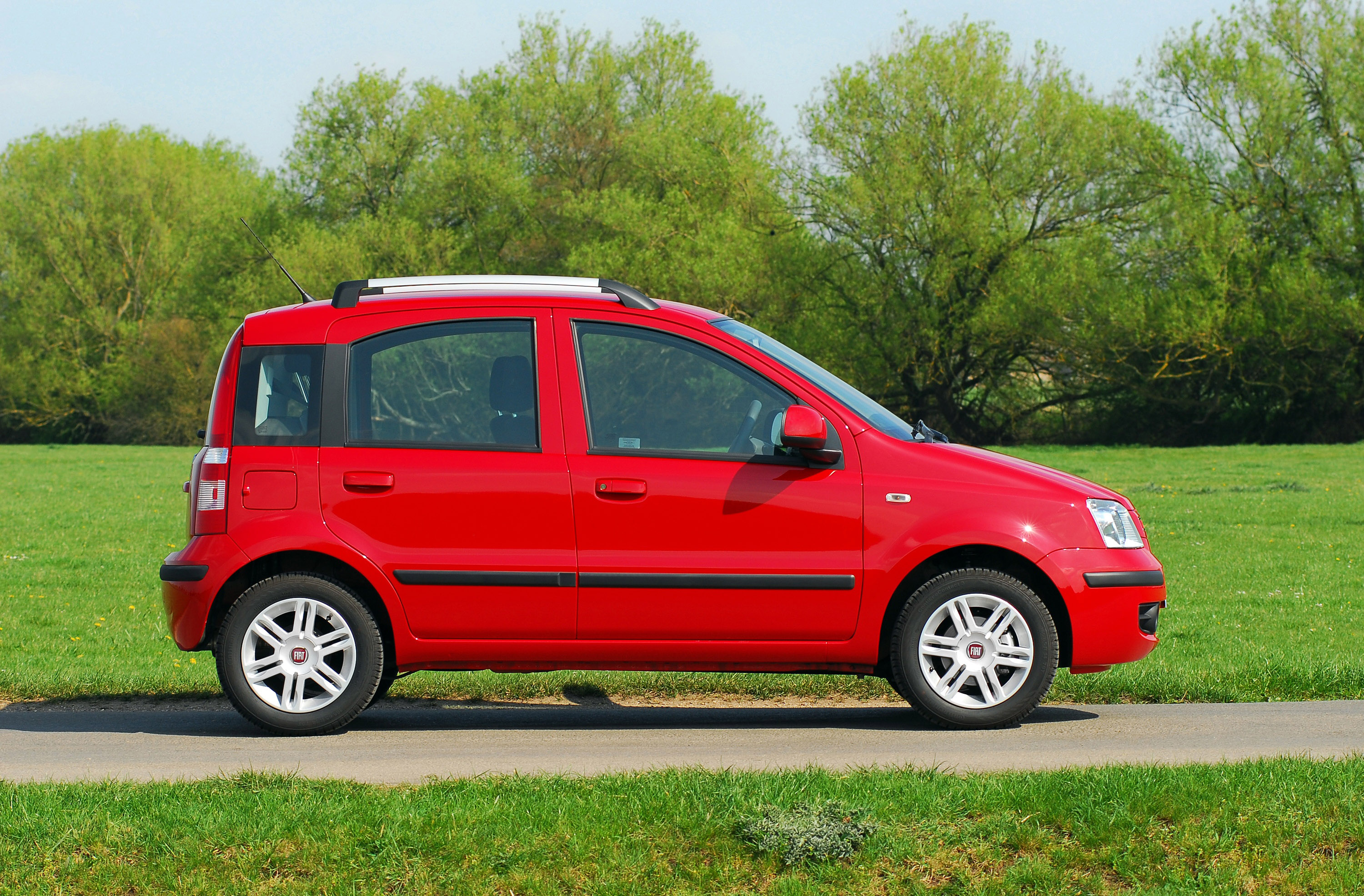 Шины и диски для Fiat Panda 2011, размер колёс на Фиат Панда 2011