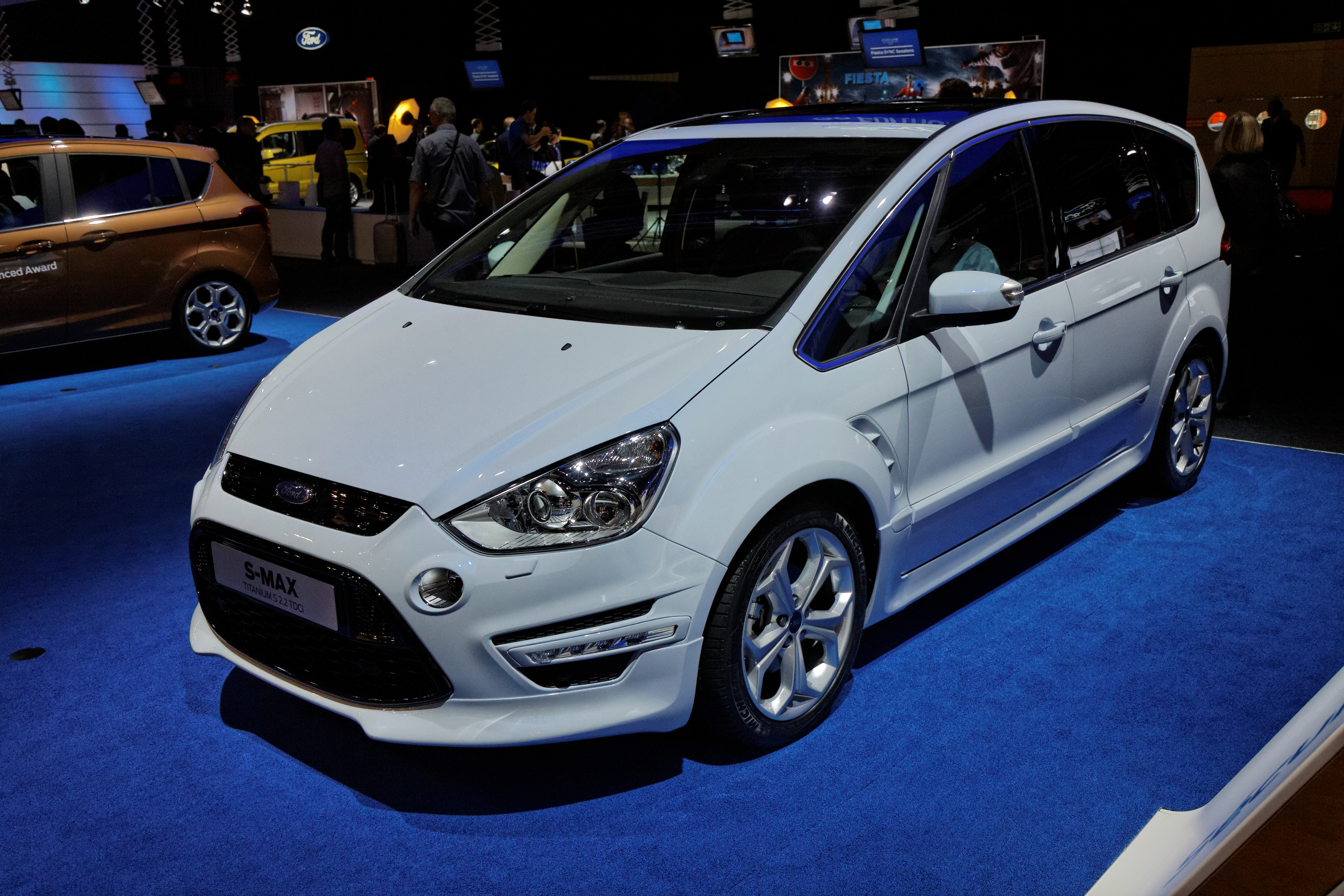Подбор шин на Ford S-Max 2012