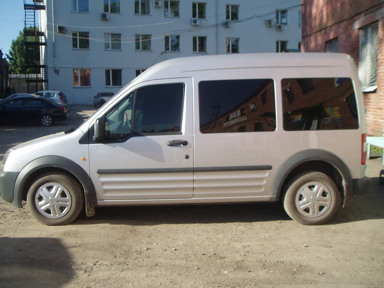 Шины и диски для Ford Tourneo Connect 2007, размер колёс на Форд Тоурнео  Соннест 2007