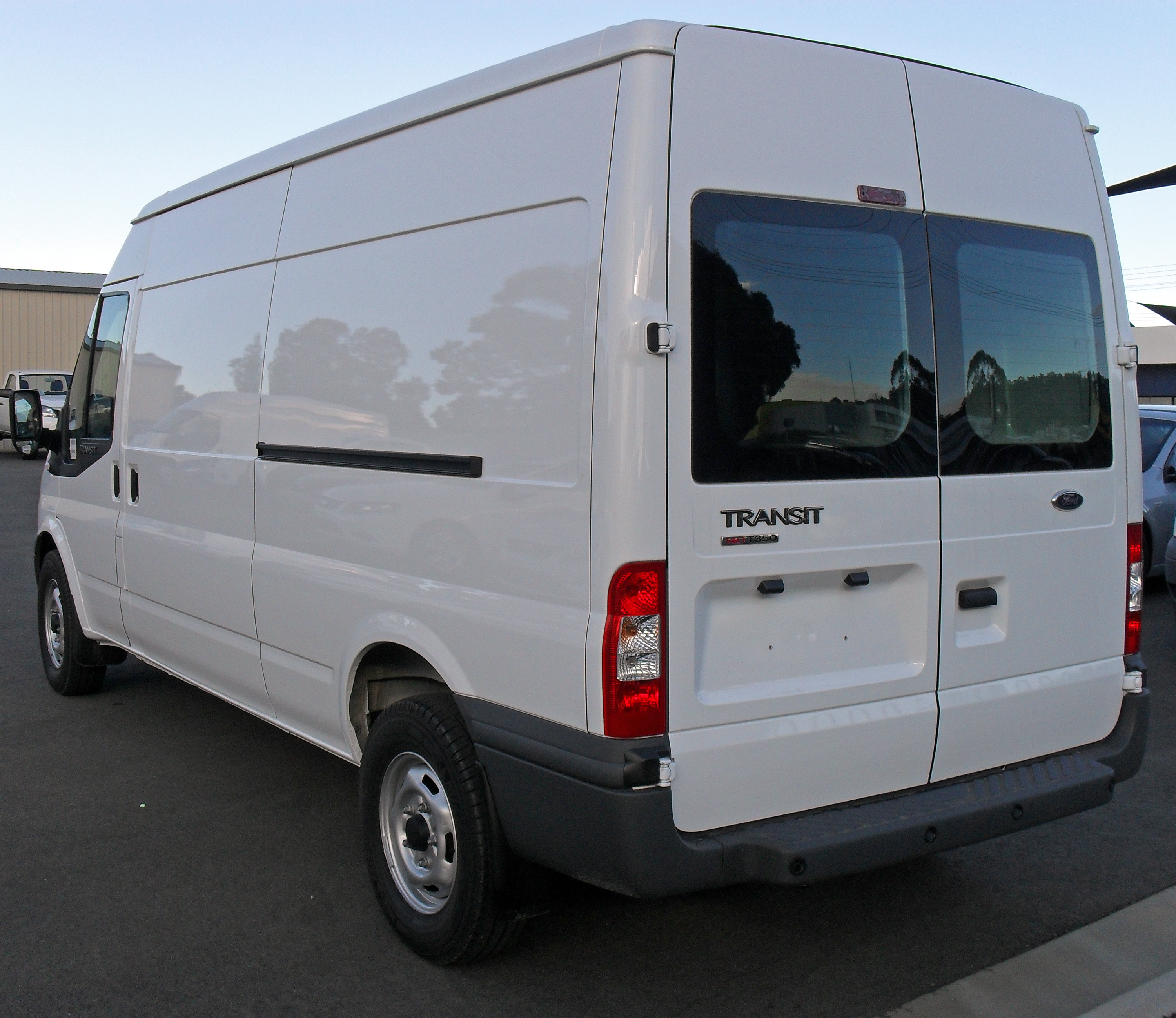 Ford deals transit 2009