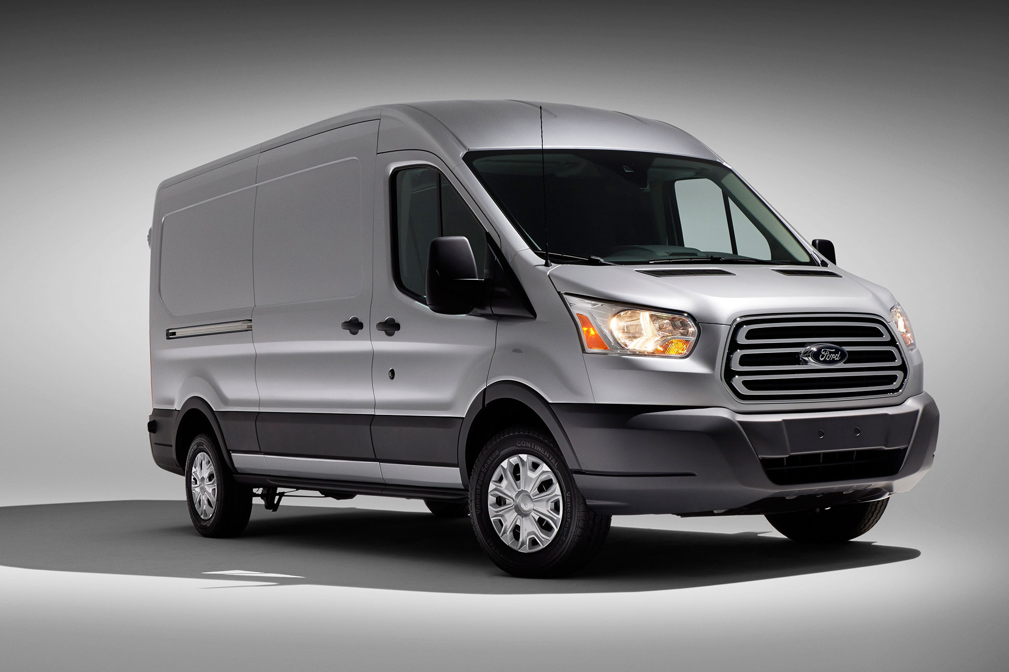 Шины и диски для Ford Transit 2015, размер колёс на Форд Транзит 2015