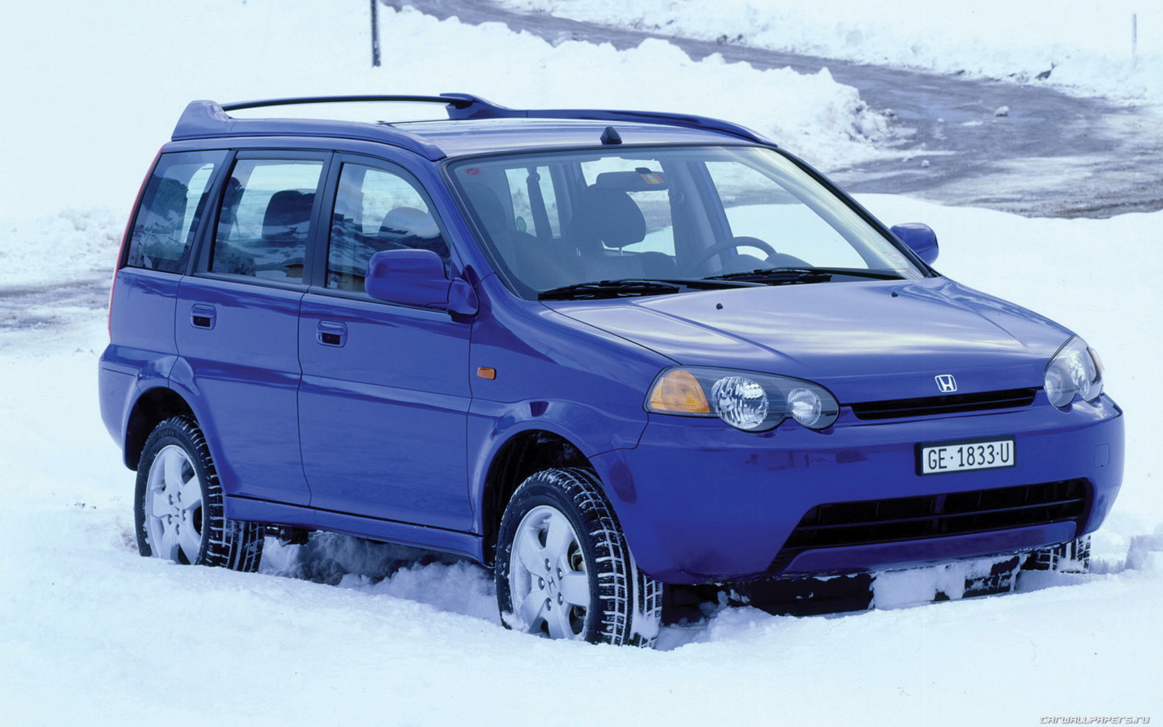 Шины и диски для Honda HR-V 2004, размер колёс на Хонда ХР-В 2004