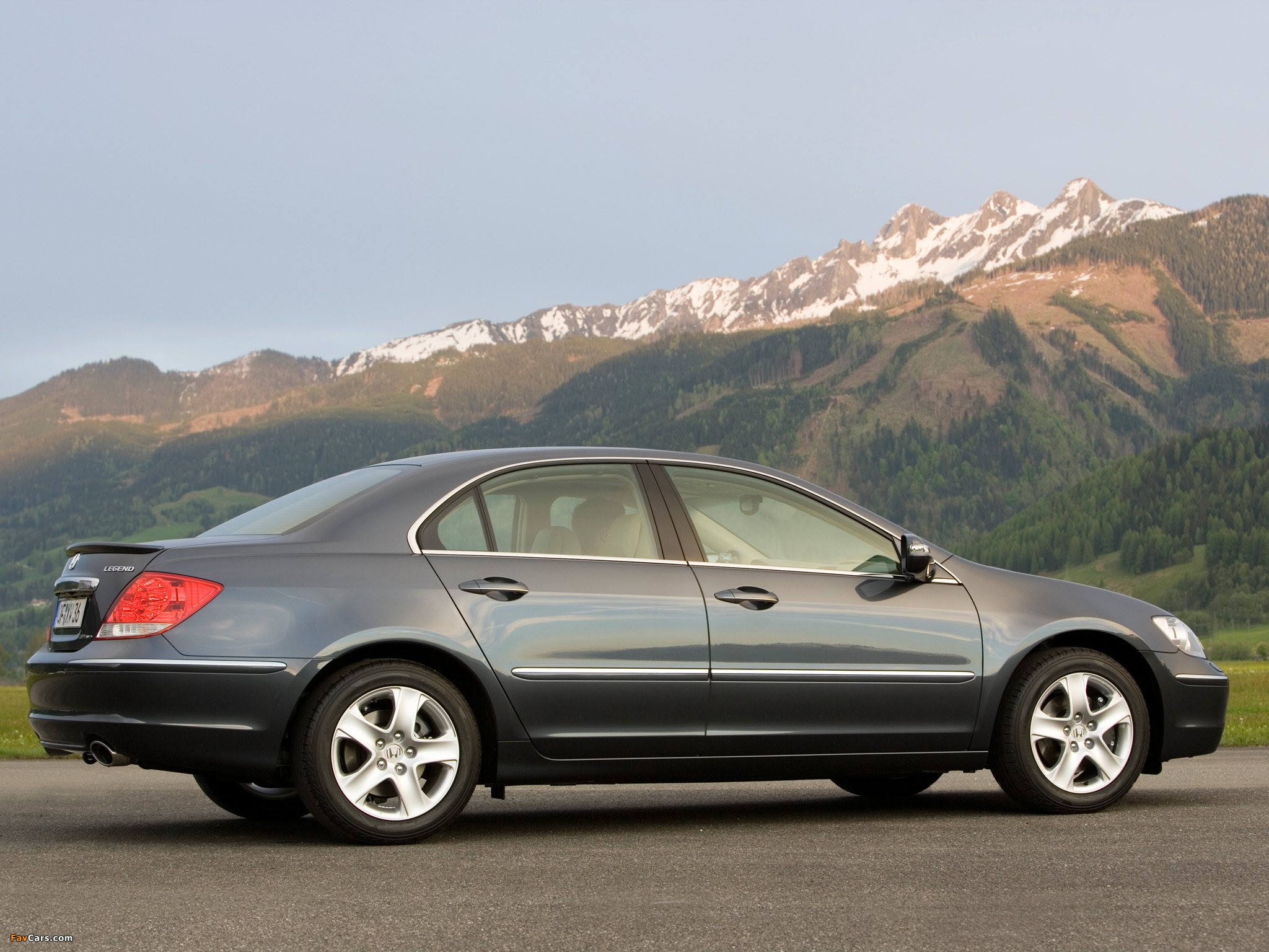 Шины и диски для Honda Legend 2004, размер колёс на Хонда Легенд 2004