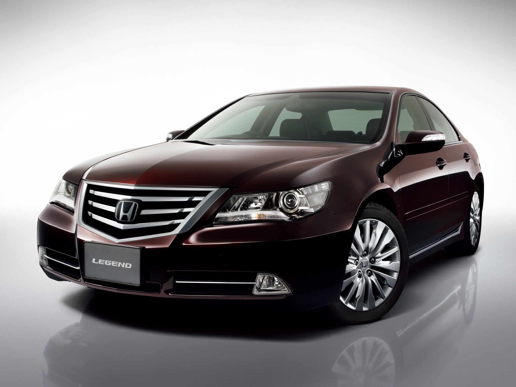 Шины и диски для Honda Legend 2012, размер колёс на Хонда Легенд 2012