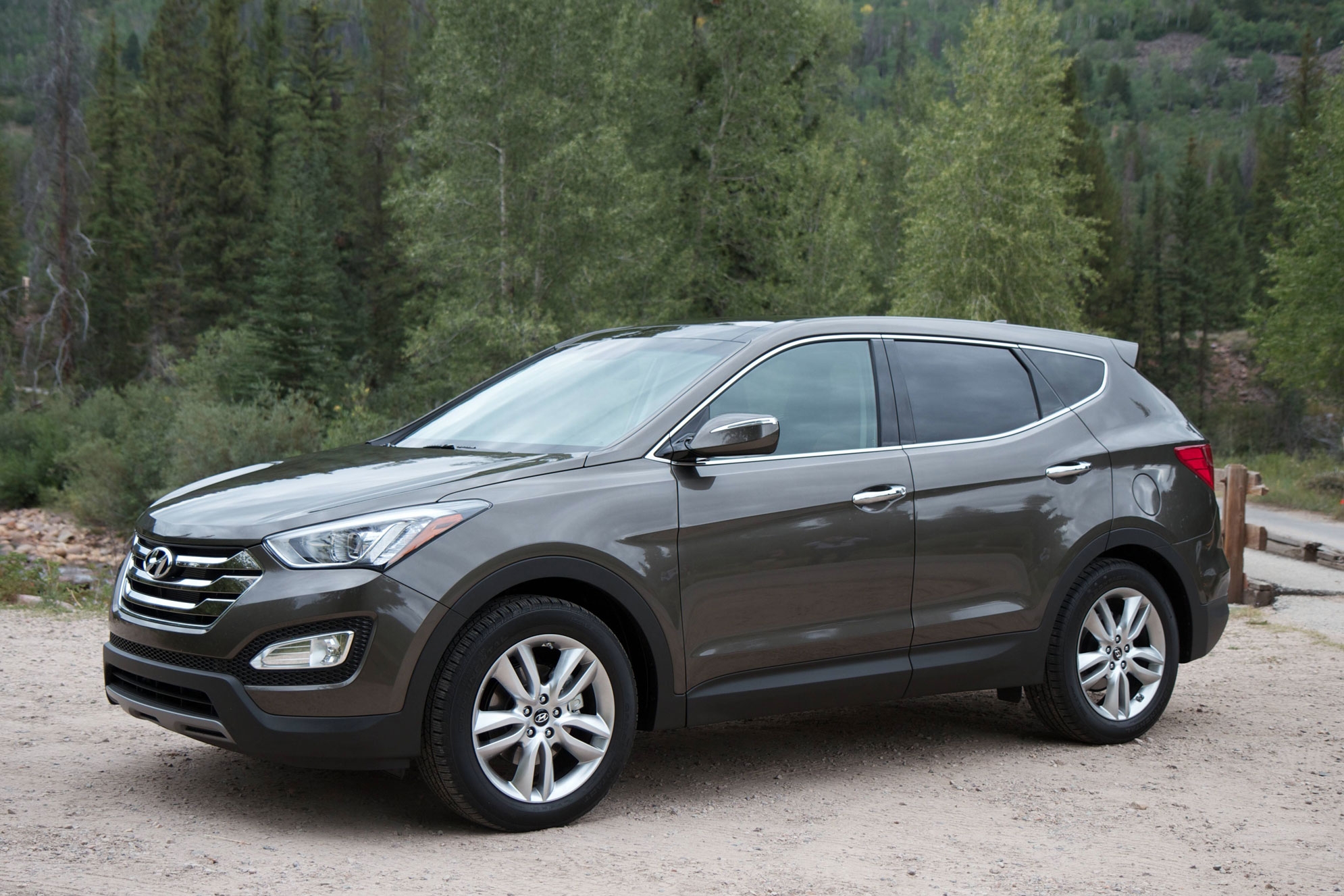 Подбор шин на Hyundai Grand Santa Fe 2015