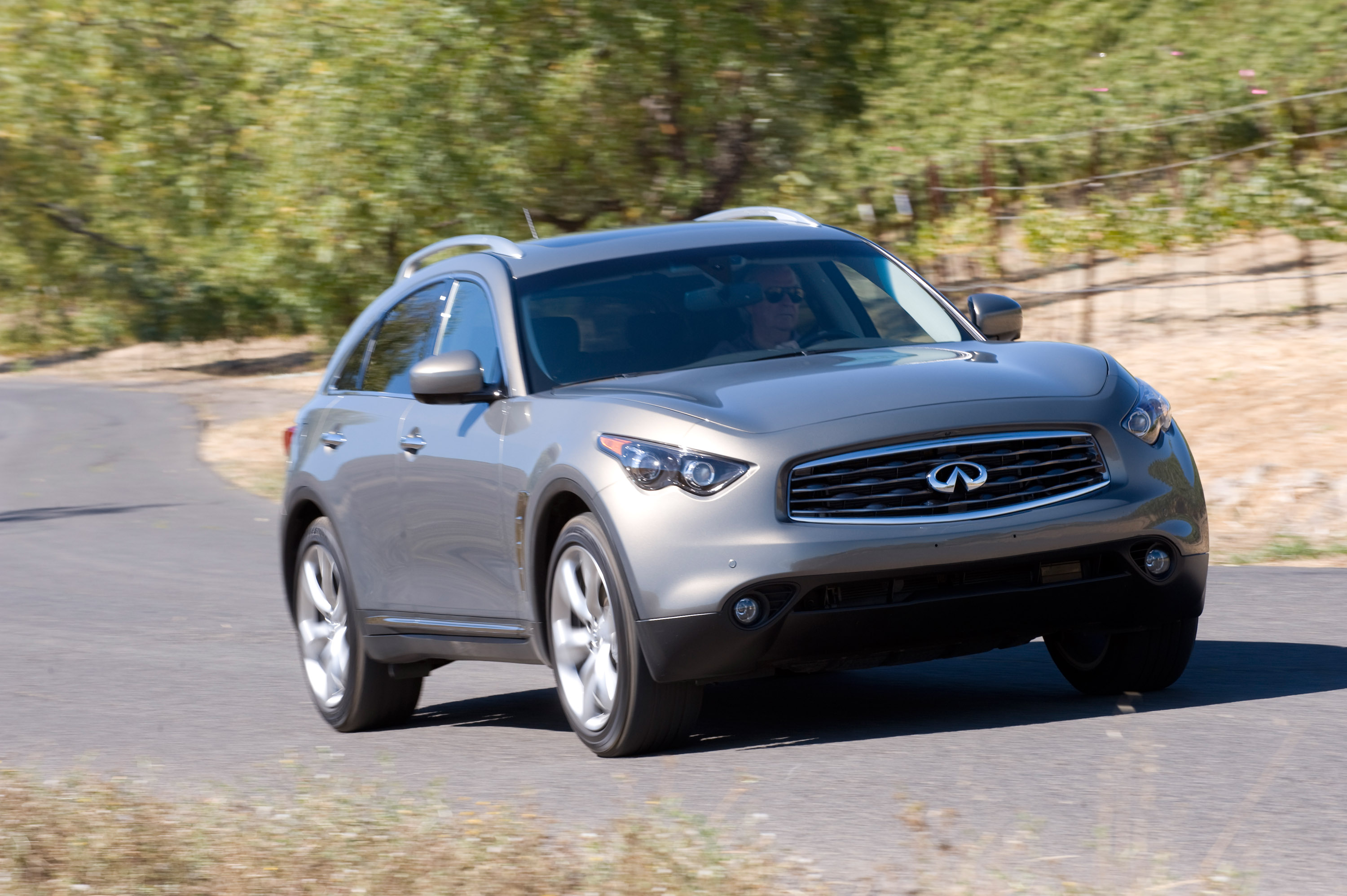 Шины и диски для Infiniti FX 2010 37, размер колёс на Инфинити ФХ 37