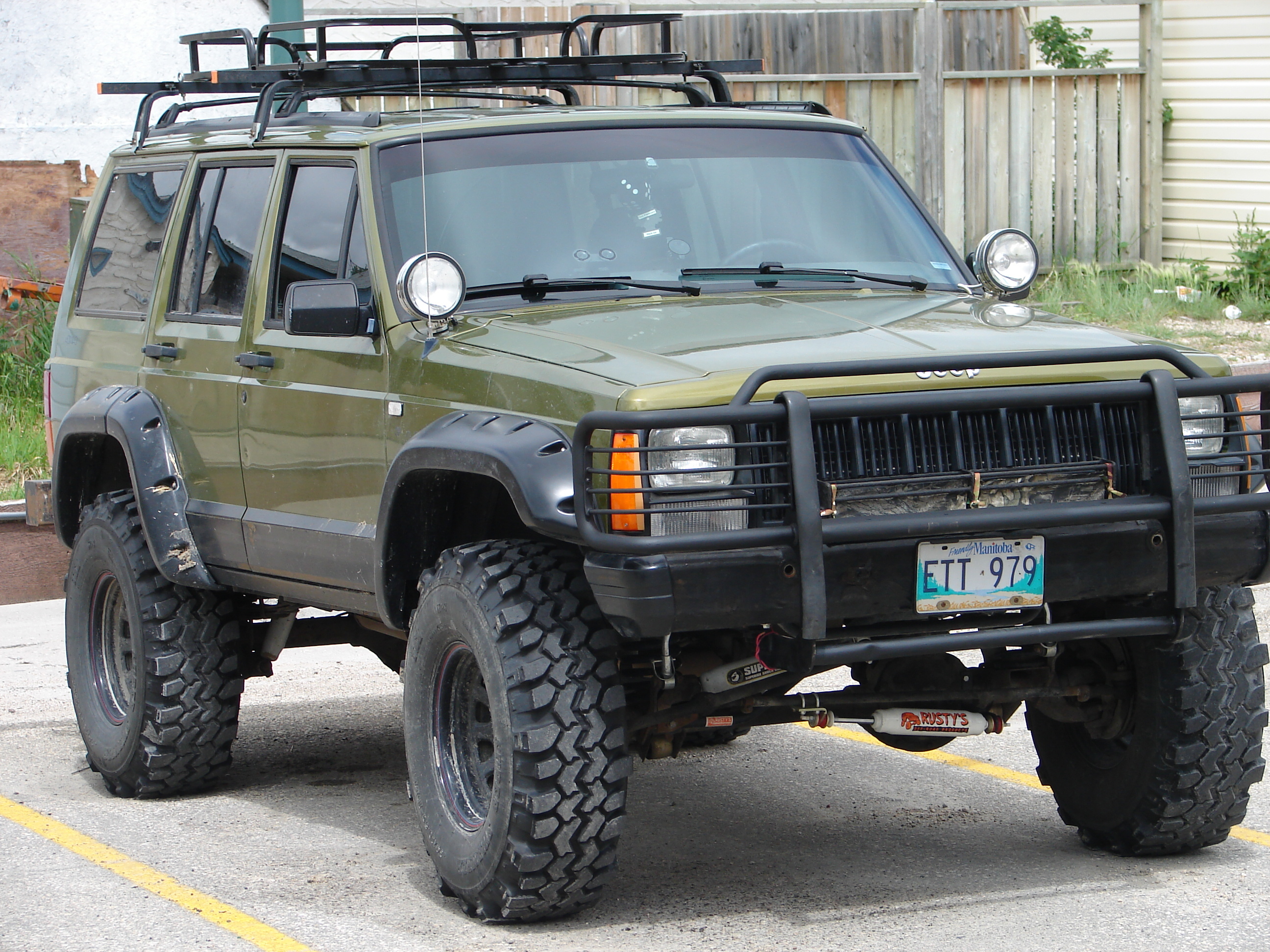 Jeep Cherokee оффроуд