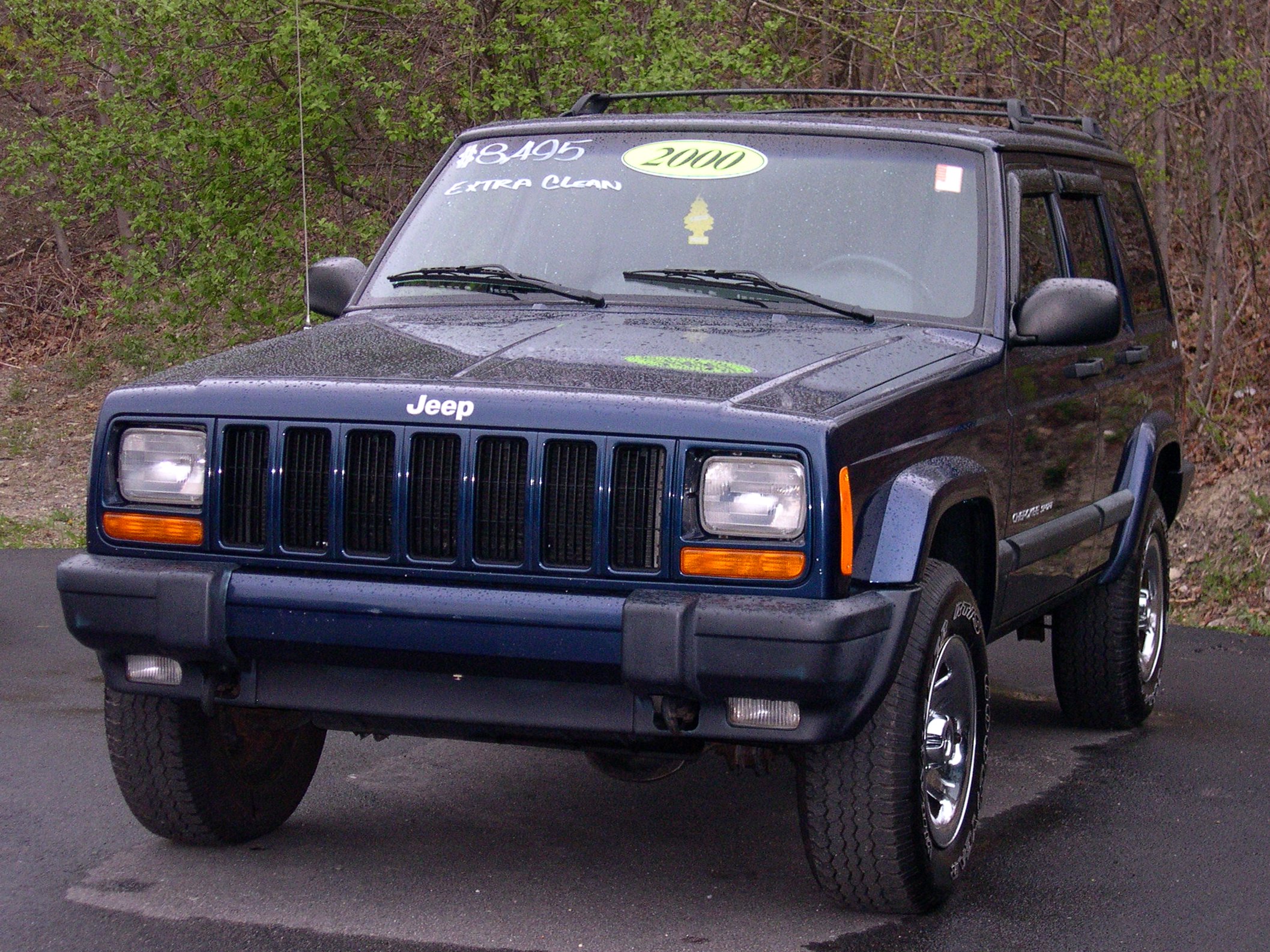 Шины и диски для Jeep Cherokee 2000, размер колёс на Джип Чероки 2000