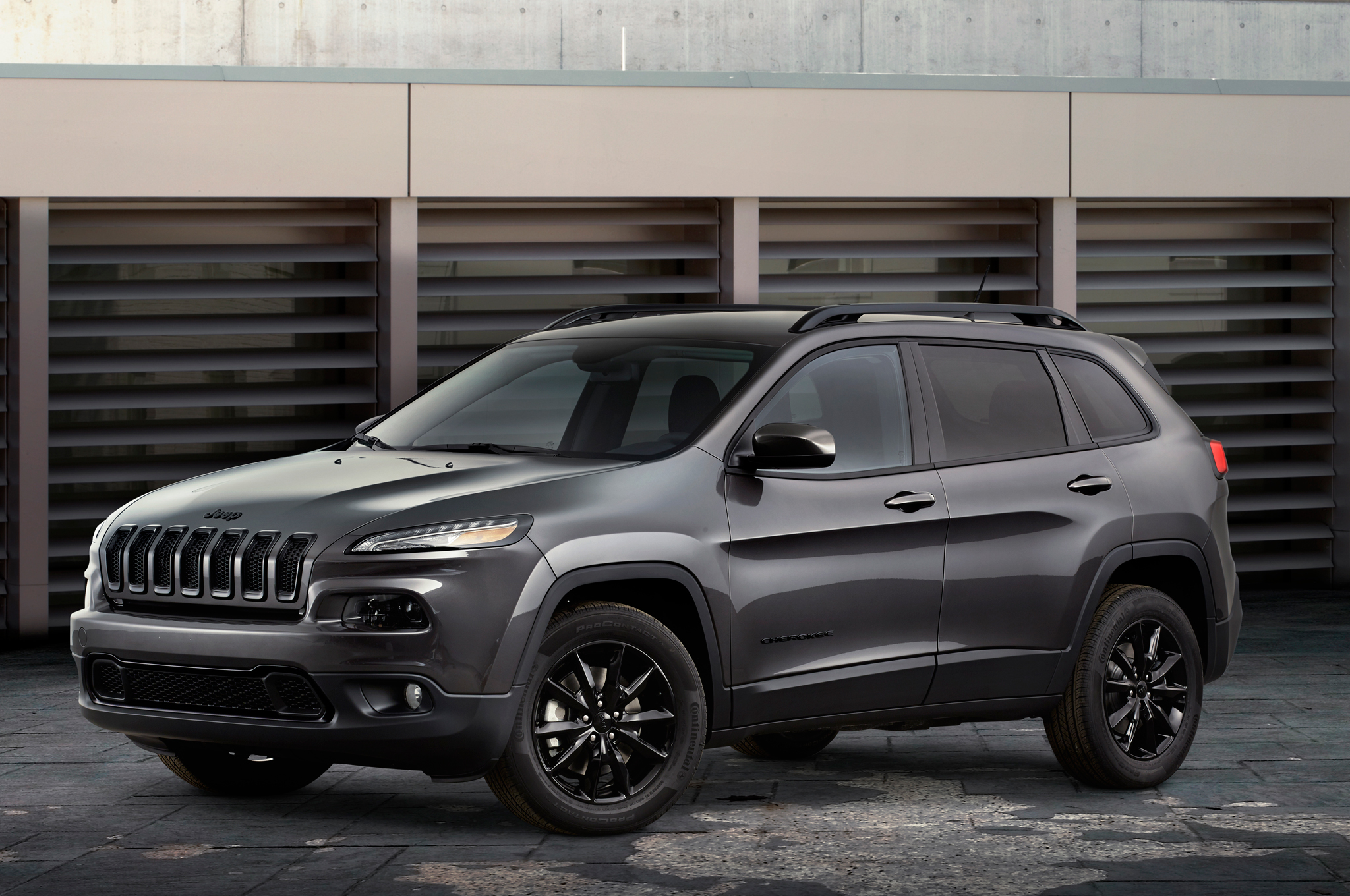 Шины и диски для Jeep Cherokee 2015, размер колёс на Джип Чероки 2015