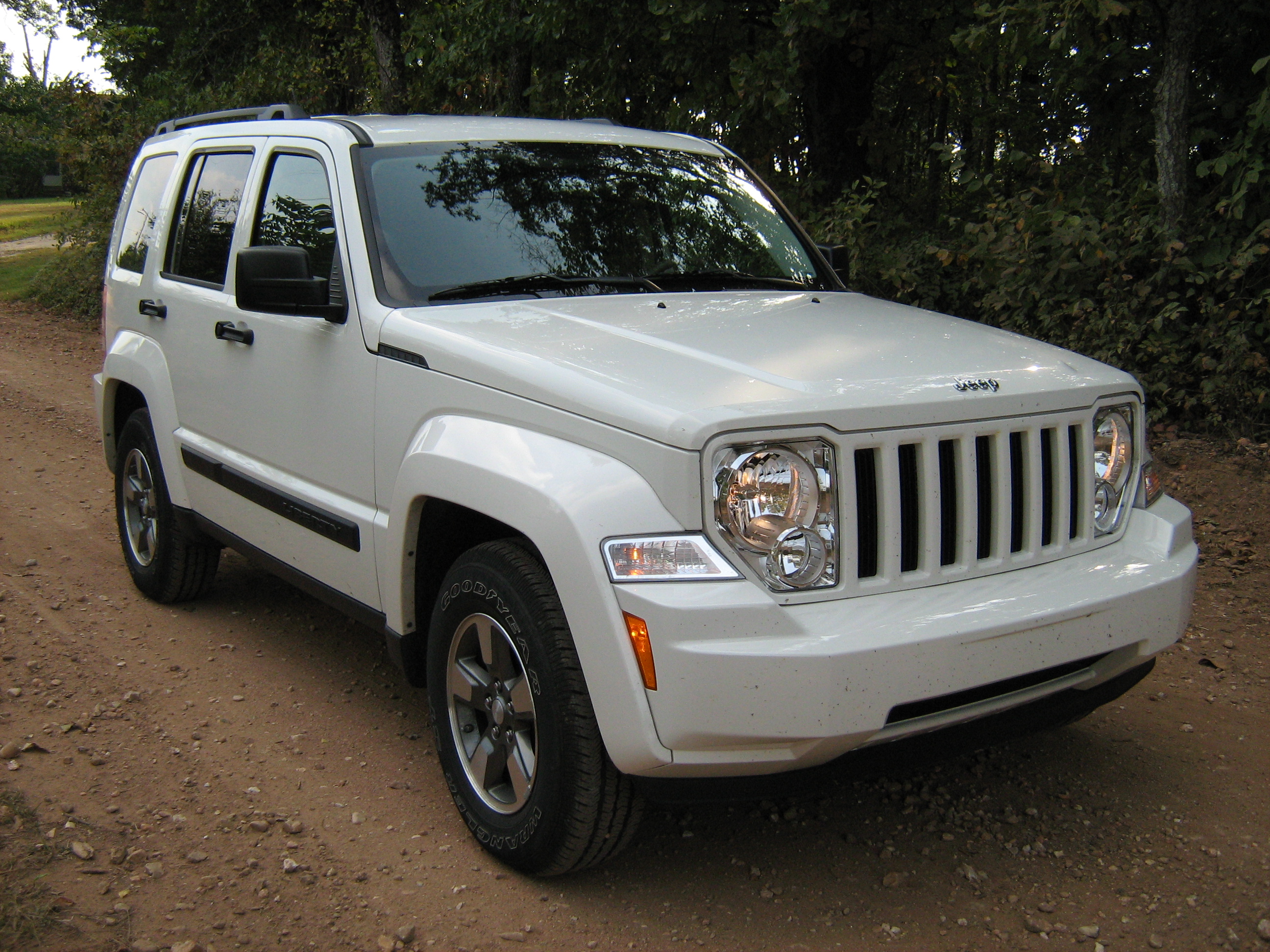 Jeep liberty размер колес