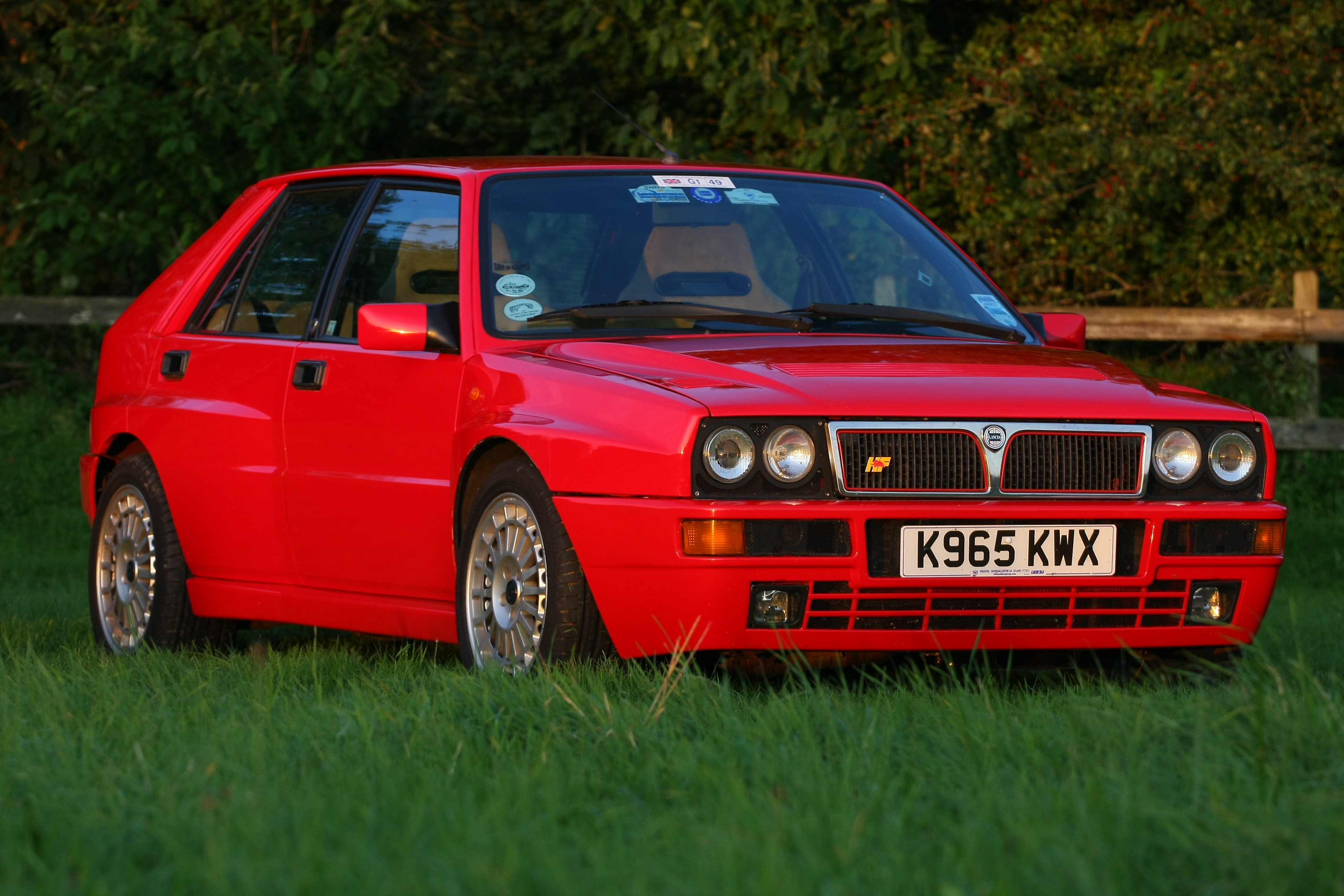 Шины и диски для Lancia Delta 1992, размер колёс на Лянча Дельта 1992