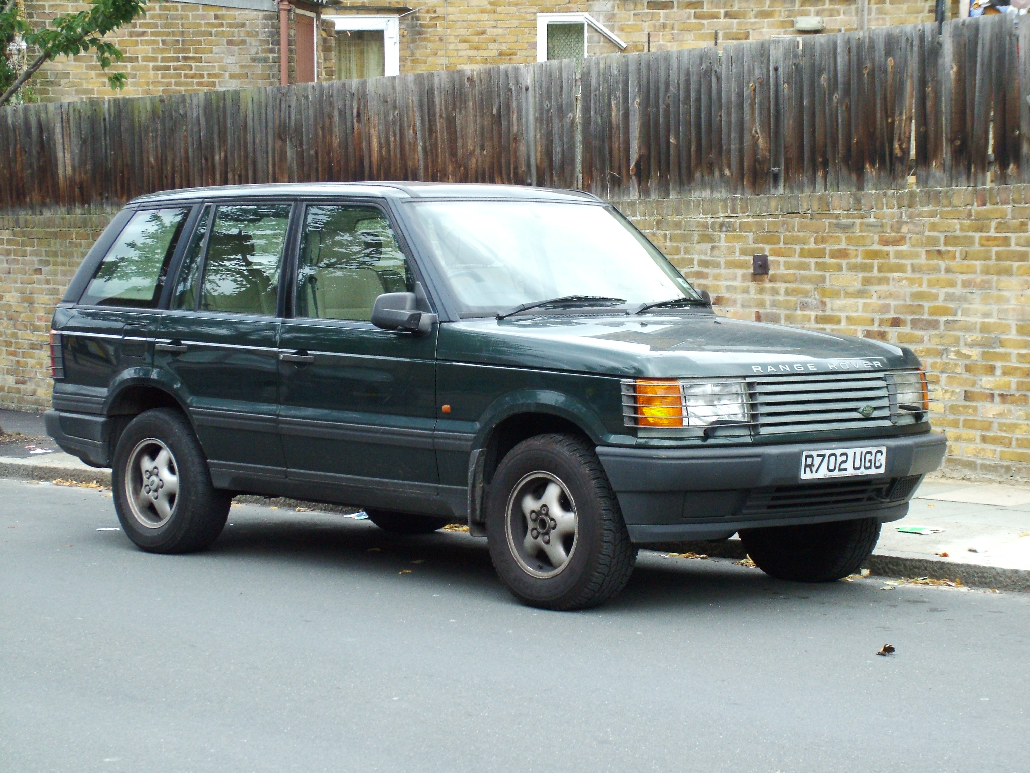 Шины и диски для Land Rover Range Rover 1998, размер колёс