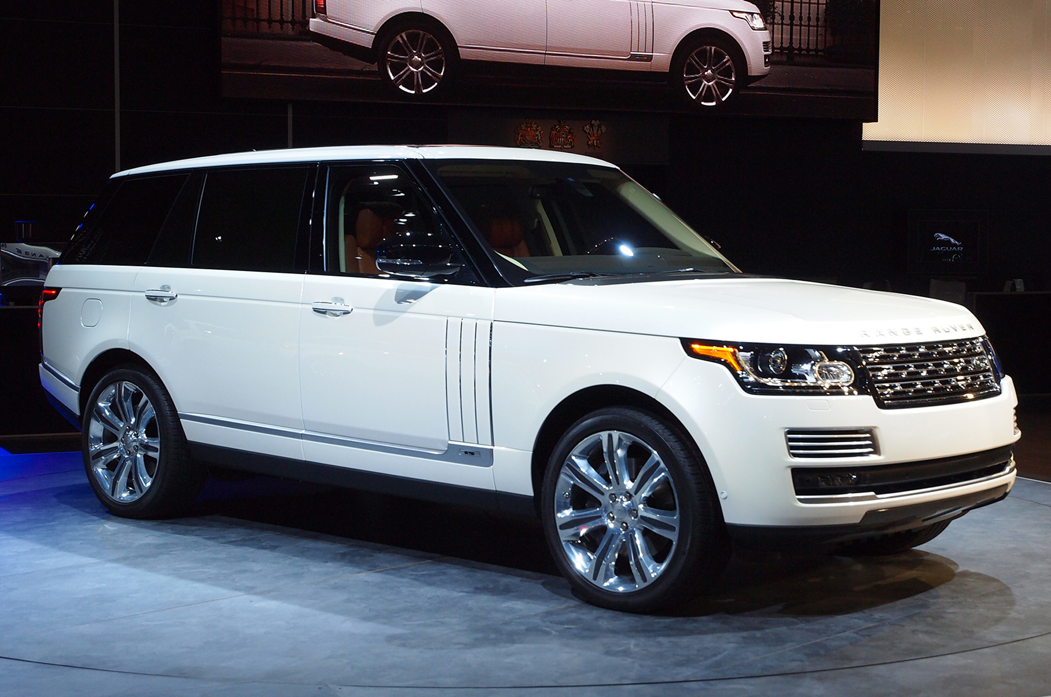 Подбор шин на Land Rover Range Rover 2015