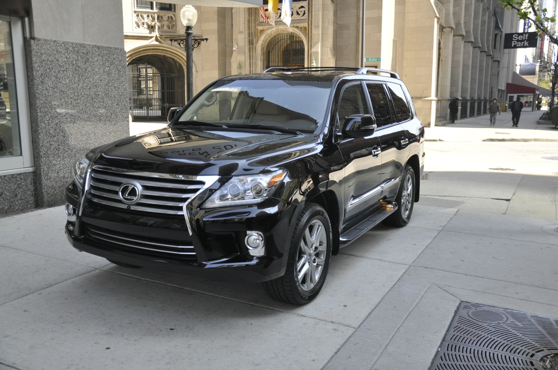 Шины и диски для Lexus LX 2013, размер колёс на Лексус ЛХ 2013