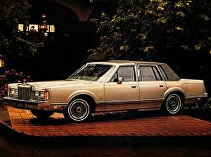 Подбор шин на Lincoln Town Car 1988