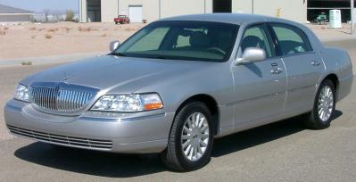Подбор шин на Lincoln Town Car 2003