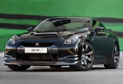 Размер колёс на Nissan GT-R 2017 Подбор шин на Nissan GT-R 2017