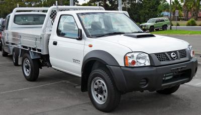 Размер колёс на Nissan NP300 Pick Up 2010 Подбор шин на Nissan NP300 Pick Up 2010