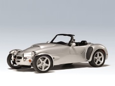 Размер колёс на Panoz AIV Roadster 2017 Подбор шин на Panoz AIV Roadster 2017