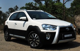 Подбор шин на Toyota Etios Cross 2016