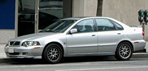 Подбор шин на Volvo S40 2003