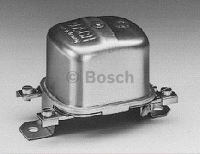 Bosch 0 190 215 028 регулятор генератора на FENDT Farmer