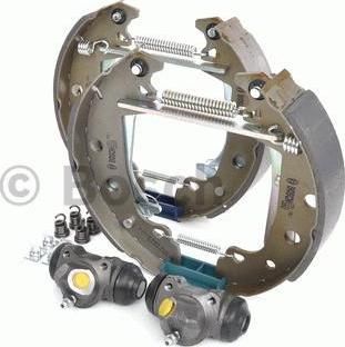 Bosch 0 204 114 002 комплект тормозных колодок на RENAULT 25 (B29_)