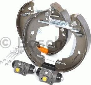 Bosch 0 204 114 043 комплект тормозных колодок на FORD TRANSIT c бортовой платформой/ходовая часть (E_ _)