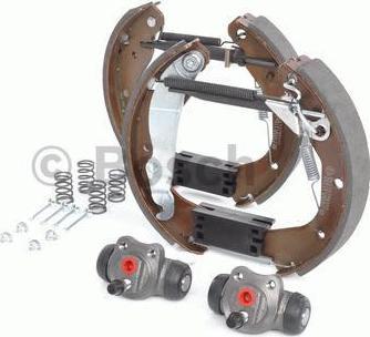 Bosch 0 204 114 592 комплект тормозных колодок на OPEL KADETT E Combo (38_, 48_)