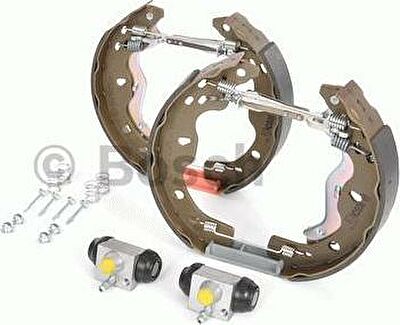 Bosch 0 204 114 678 комплект тормозных колодок на SUZUKI SX4 (EY, GY)