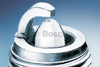 Bosch 0 242 225 553 свеча зажигания на RENAULT CLIO I (B/C57_, 5/357_)