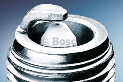 Bosch 0 242 229 676 свеча зажигания на VW KAEFER кабрио (15)