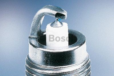 Bosch 0 242 229 680 свеча зажигания на 3 (E30)