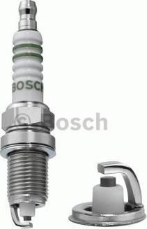 Bosch 0 242 235 588 Свеча зажигания FR 7 LC 0.7