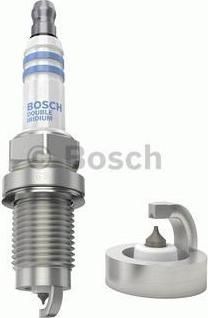 Bosch 0 242 240 675 свеча зажигания на HONDA CIVIC IX (FK)