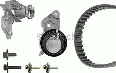 Bosch 1 987 946 431 водяной насос + комплект зубчатого ремня на FORD FOCUS II (DA_)