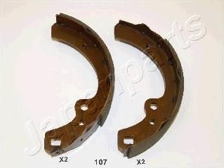 JapanParts GF-107AF комплект тормозных колодок на NISSAN LAUREL (JC31)