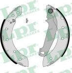 LPR 05750 Колодки тормозные барабанные VOLVO 440/460/480 1.6-2.0 88-96 (3343436)